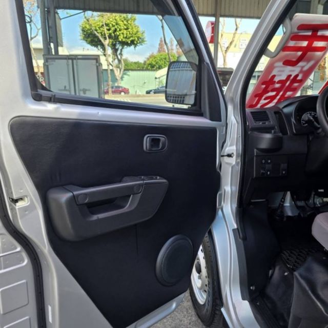 TOWN ACE  第8張相片