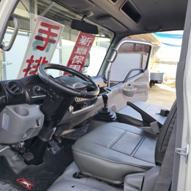 2018年12月高頂Hino超長型14尺半特製斗貨車  第7張相片