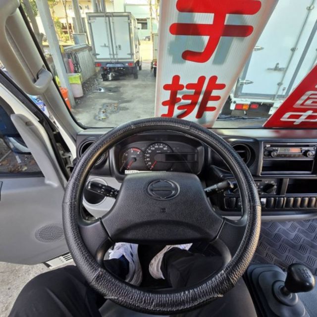 2018年12月高頂Hino超長型14尺半特製斗貨車  第8張相片