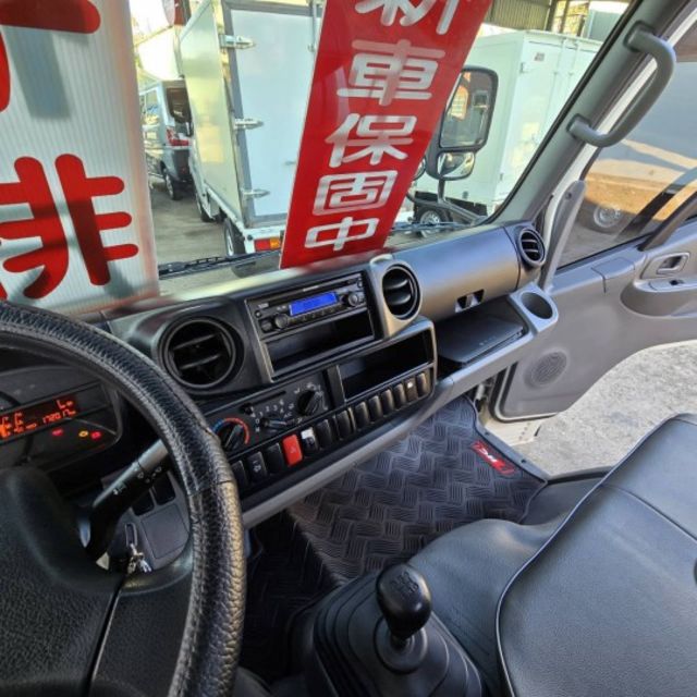 2018年12月高頂Hino超長型14尺半特製斗貨車  第10張相片