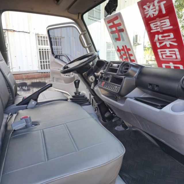 2018年12月高頂Hino超長型14尺半特製斗貨車  第15張相片