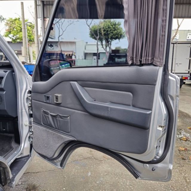 2019年八人座得利卡客貨車  第11張相片