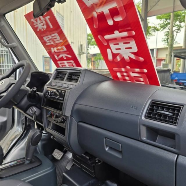 2021年自排稀有頂級A210加長版菱利  第14張相片