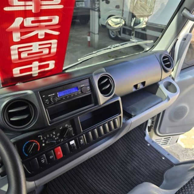2021年Hino200三噸半  第13張相片