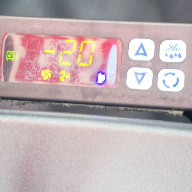 ［2020年得利卡可認證可做五大保固 ］［自排冷凍車有尾門 ］［保證里程實跑1萬9千 ］［原板件］  第10張相片