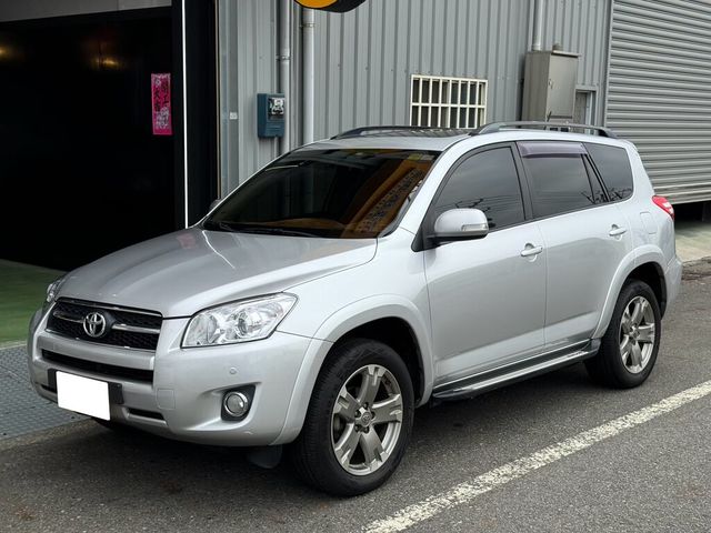 TOYOTA豐田 RAV4  第1張相片