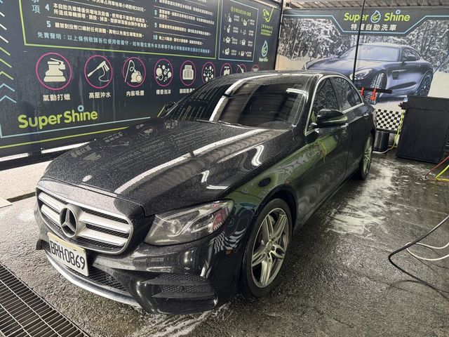 M-BENZ賓士 E300  第1張相片
