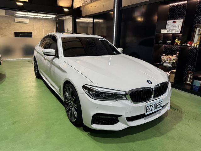 BMW寶馬 540I  第2張相片