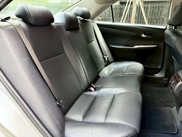 TOYOTA豐田 CAMRY  第5張相片