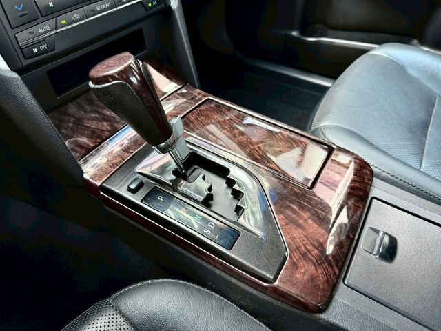 TOYOTA豐田 CAMRY  第14張相片