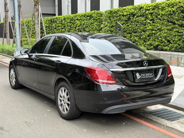 M-BENZ賓士 C180  第2張相片