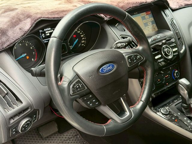 FORD福特 FOCUS  第5張相片