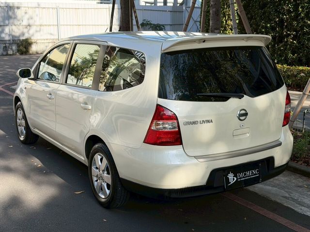 NISSAN日產 LIVINA  第2張相片