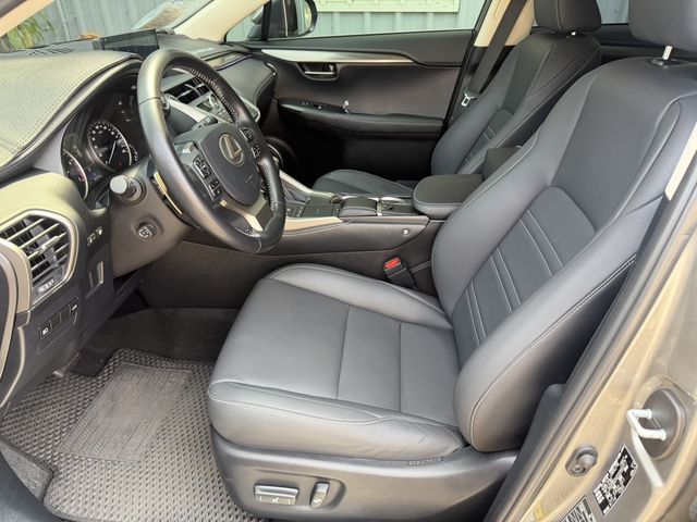 LEXUS凌志 NX200  第9張相片