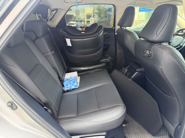 LEXUS凌志 NX200  第12張相片