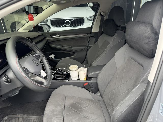 VOLKSWAGEN福斯 GOLF  第3張相片