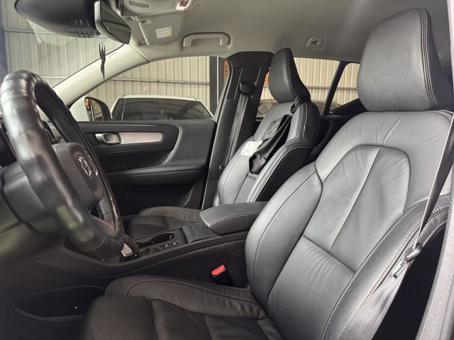 VOLVO富豪 XC40  第4張相片