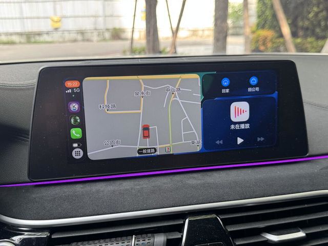 BMW寶馬 530I  第11張相片