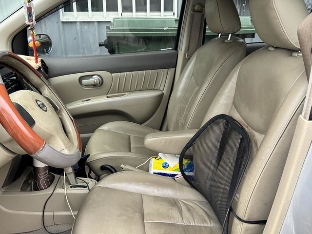 NISSAN日產 LIVINA  第4張相片