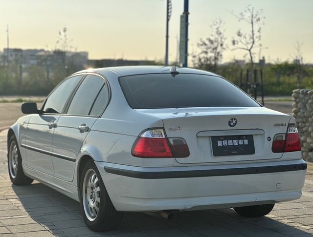 BMW寶馬 318IA  第2張相片