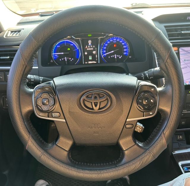 TOYOTA豐田 CAMRY HYBRID  第11張相片