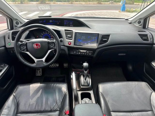 HONDA本田 CIVIC  第3張相片