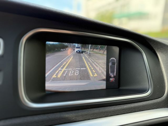 VOLVO富豪 V40  第6張相片