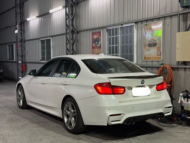 BMW寶馬 328I  第2張相片