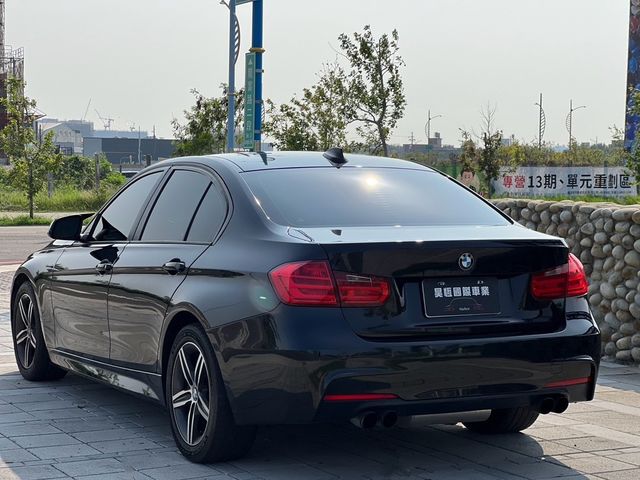 BMW寶馬 328I  第2張相片