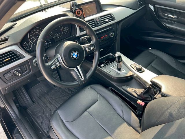 BMW寶馬 328I  第3張相片