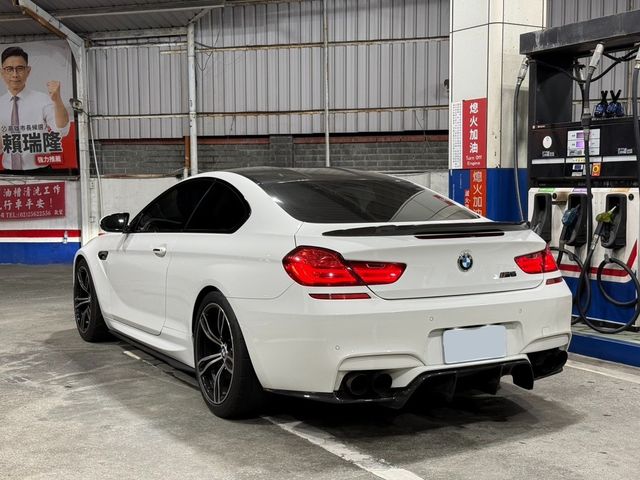 BMW寶馬 M6 COUPE  第2張相片