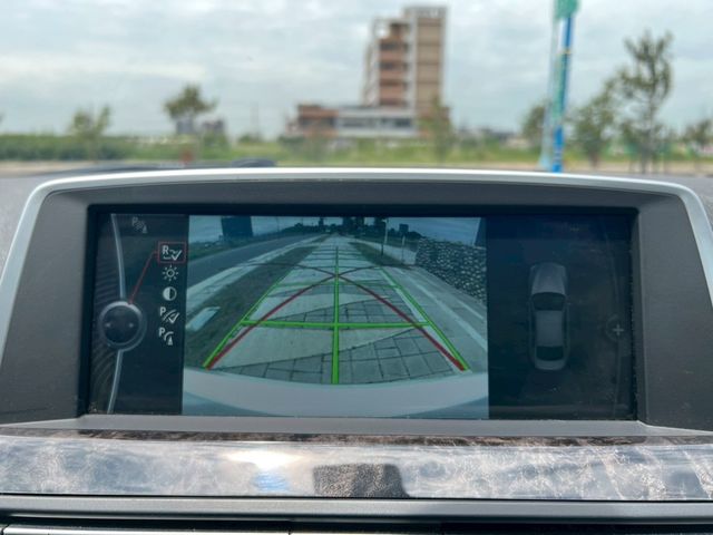 BMW寶馬 650I COUPE  第8張相片