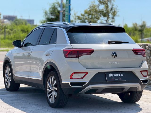 VOLKSWAGEN福斯 T-ROC  第2張相片