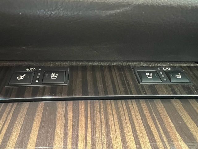 LEXUS凌志 GS300H  第8張相片