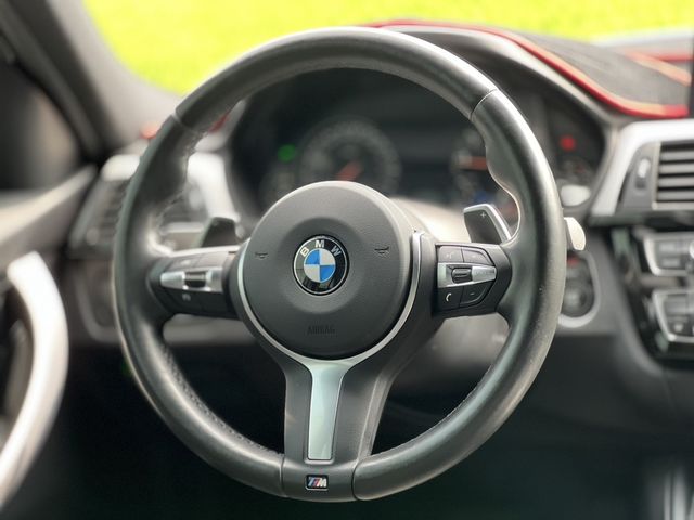 BMW寶馬 320I  第9張相片