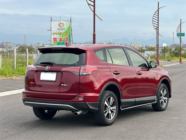 TOYOTA豐田 RAV4  第4張相片