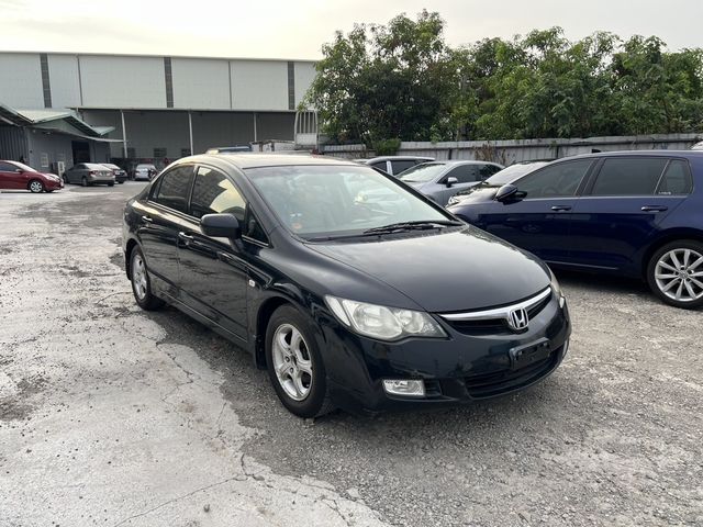 HONDA本田 CIVIC  第2張相片