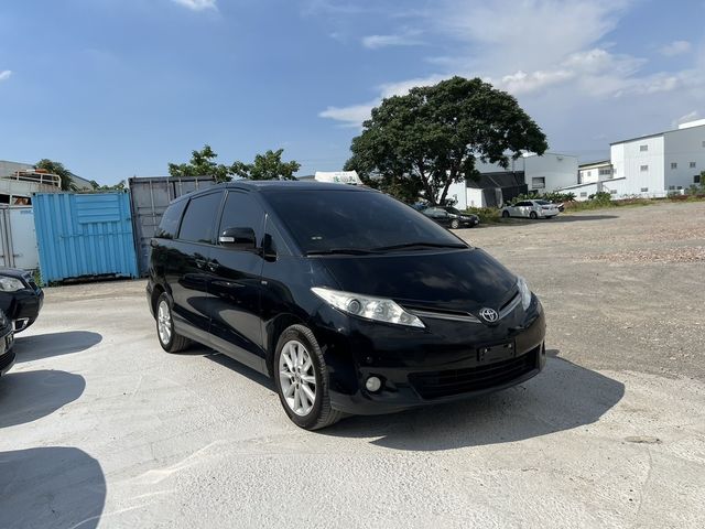 TOYOTA豐田 PREVIA  第2張相片
