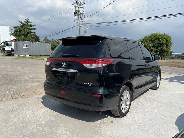 TOYOTA豐田 PREVIA  第3張相片