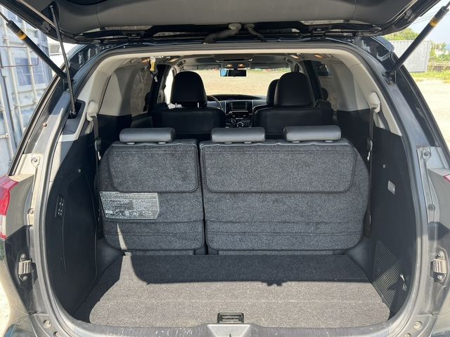 TOYOTA豐田 PREVIA  第10張相片