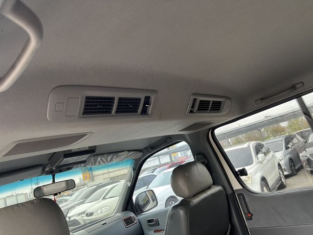 TOYOTA豐田 HIACE  第10張相片