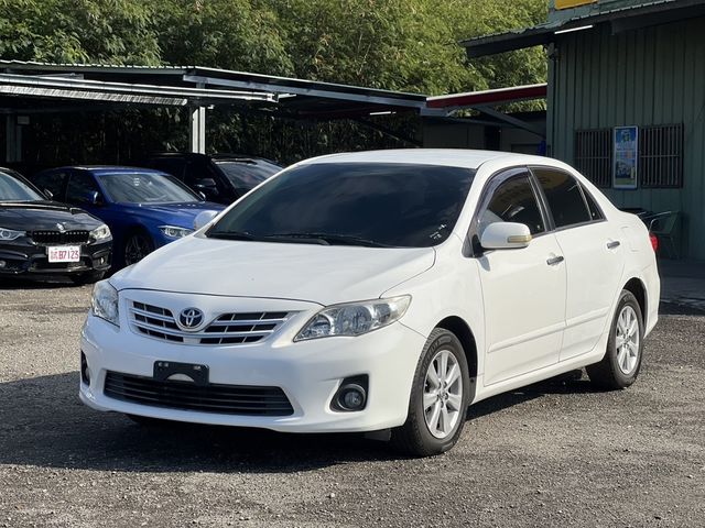 TOYOTA豐田 ALTIS  第1張相片