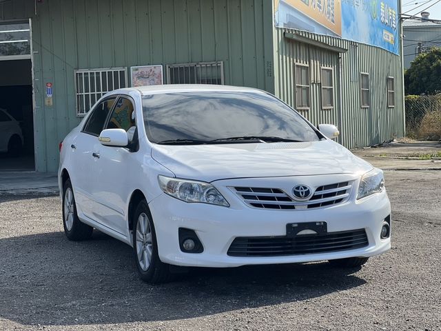 TOYOTA豐田 ALTIS  第2張相片