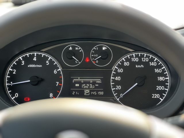 NISSAN日產 TIIDA  第15張相片
