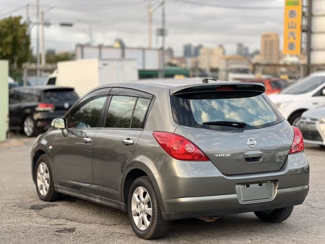 NISSAN日產 TIIDA  第7張相片