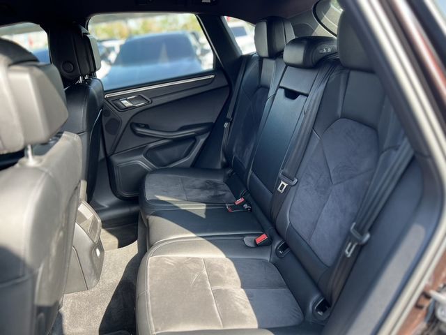 PORSCHE保時捷 MACAN  第9張相片