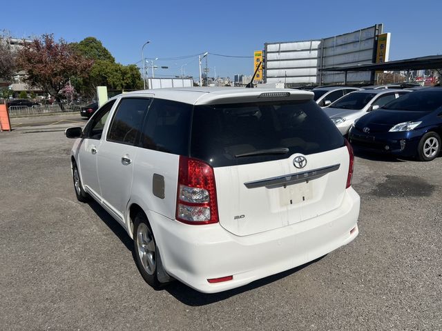 TOYOTA豐田 WISH  第7張相片