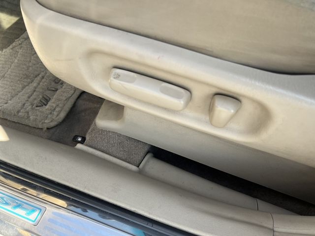 TOYOTA豐田 WISH  第13張相片