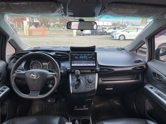 TOYOTA豐田 WISH  第15張相片