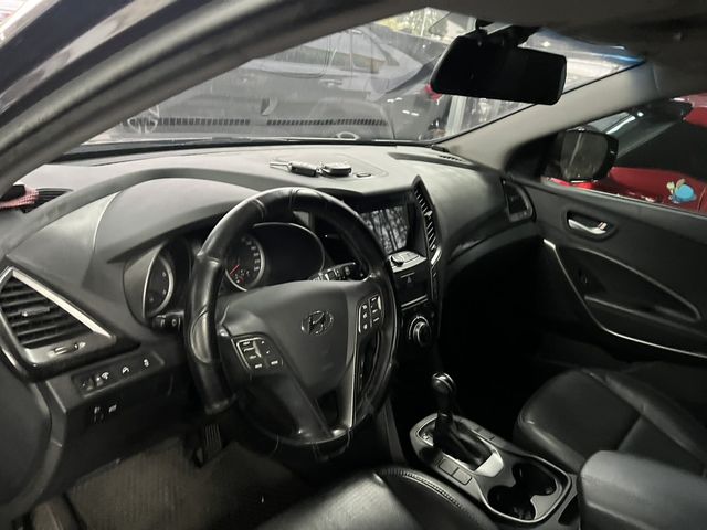 HYUNDAI現代 SANTA FE  第7張相片